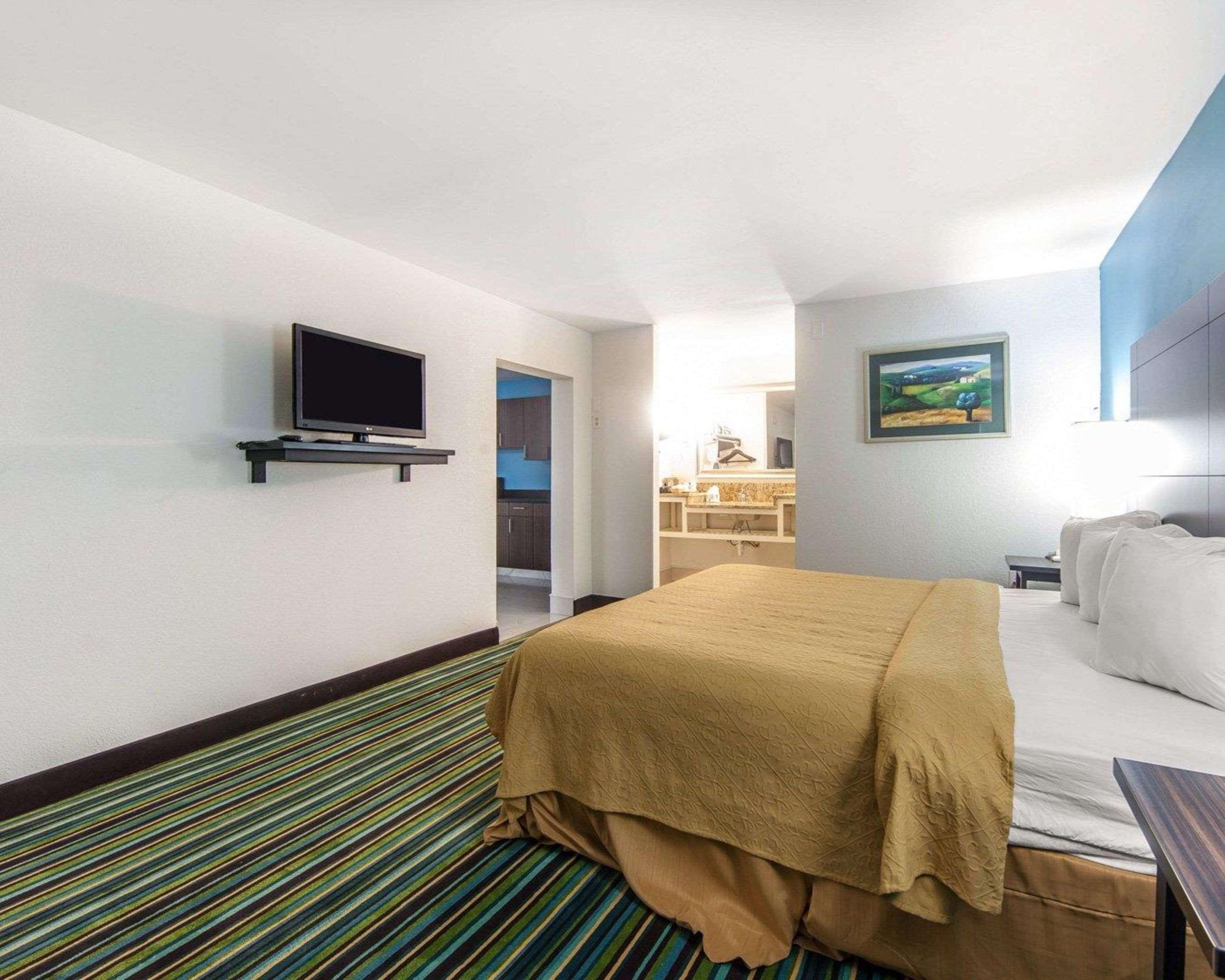 Quality Inn & Suites Jasper Exteriér fotografie