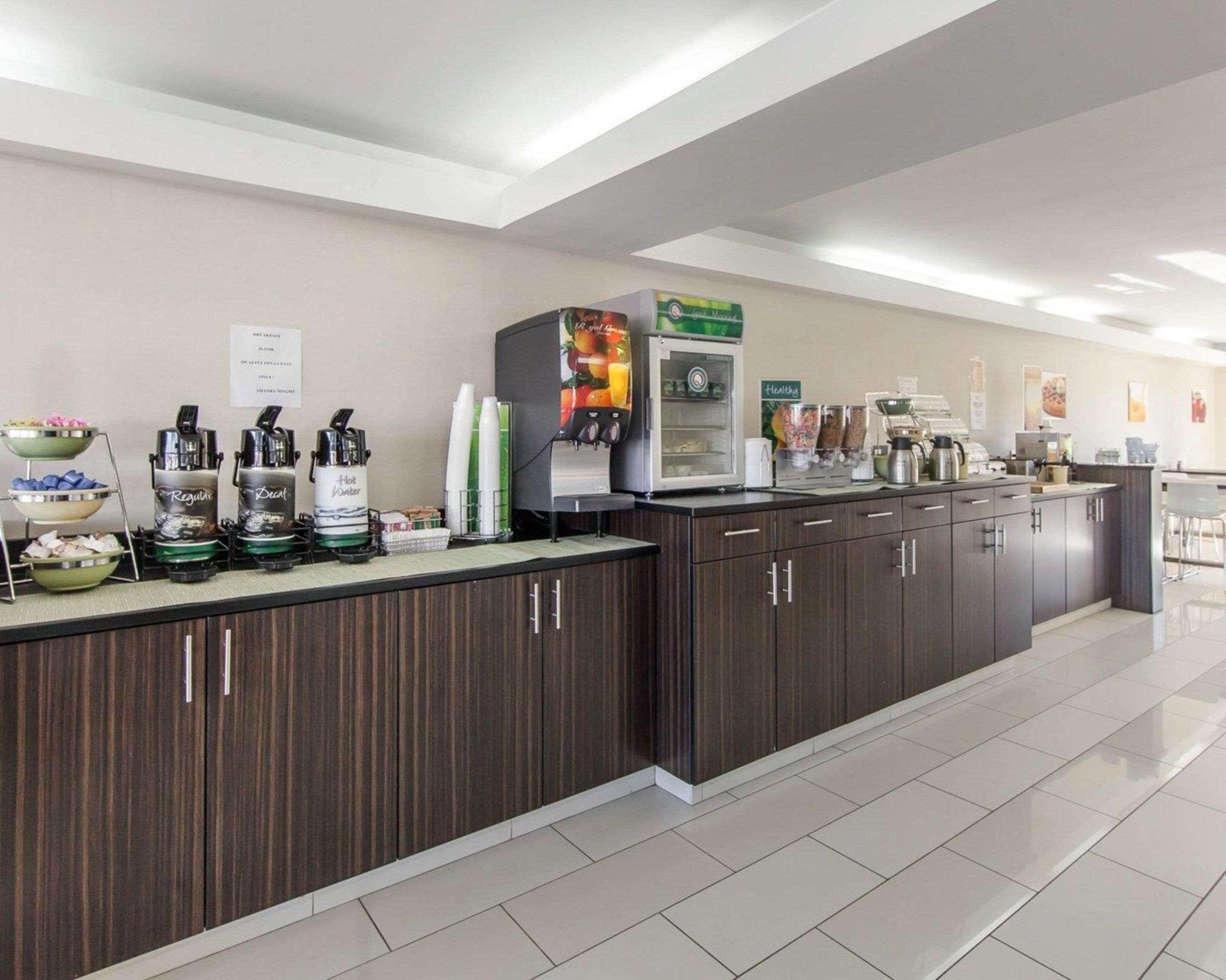 Quality Inn & Suites Jasper Exteriér fotografie