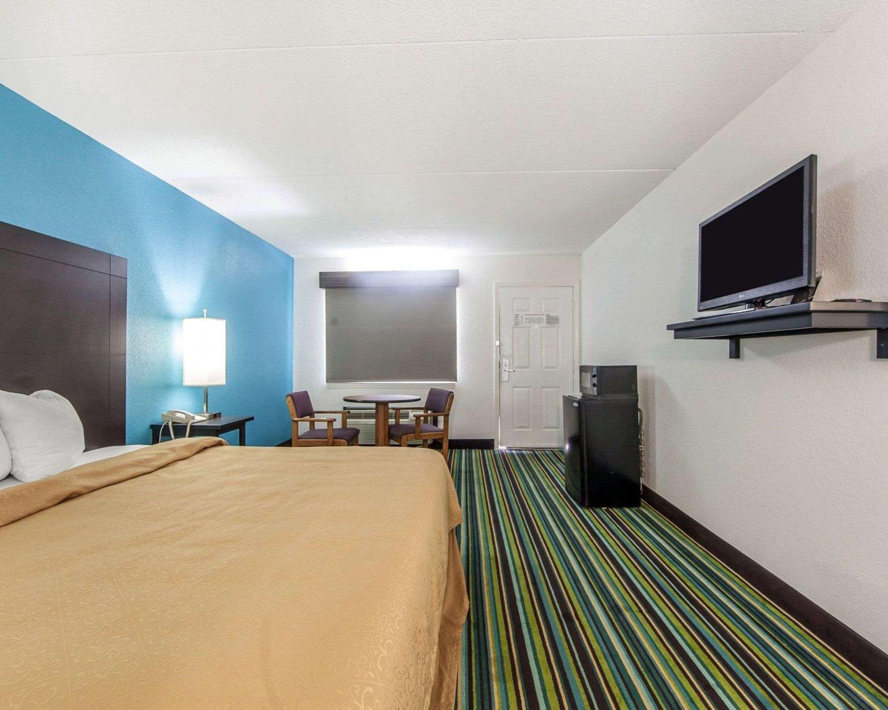 Quality Inn & Suites Jasper Exteriér fotografie